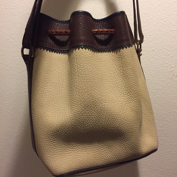 DooneyandBourke Vintage All Weather bucket bag - Picture 3 of 8